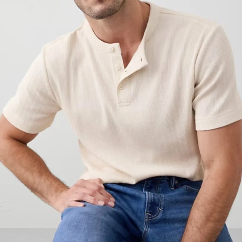 Banana Republic Men's Textured‎ Henley, Large, NWT
